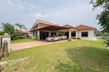 IDAMAN VILLA @ BANDAR SRI SENDAYAN