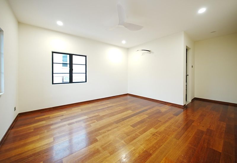 Bukit Suria Garden Village