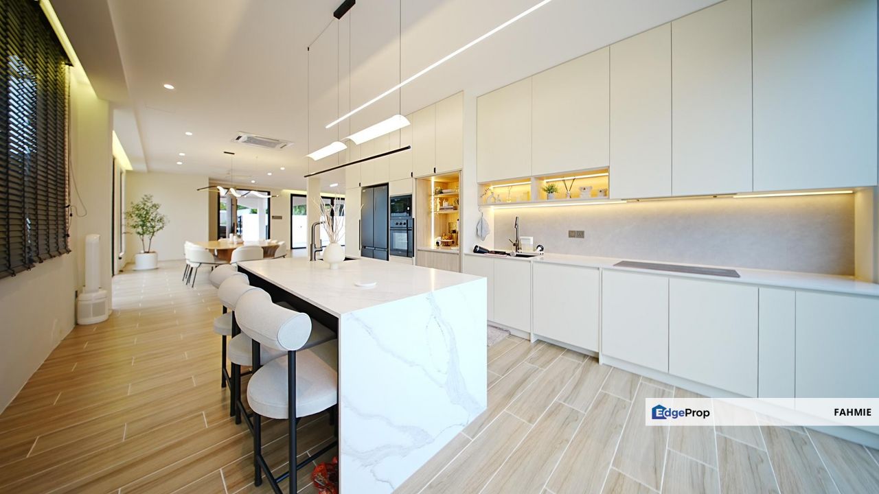 Minimalist concept. Freehold. Non bumi lot. Bukit Suria Garden Village. Kajang. , Selangor, Kajang