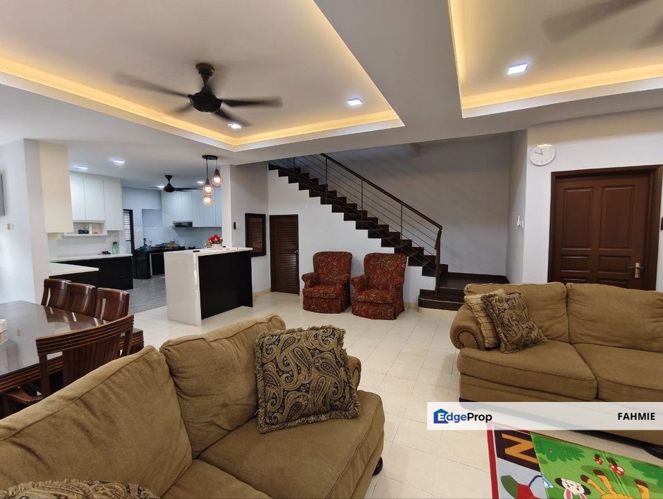 End lot. Fully renovated. Freehold. Andira. Denai Alam. Shah Alam. , Selangor, Shah Alam