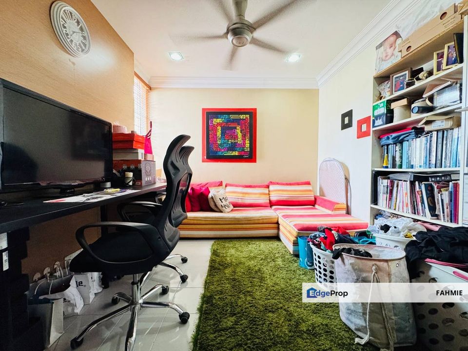 Facing playground. Fully renovated. Bukit Bandaraya. Shah Alam. , Selangor, Shah Alam