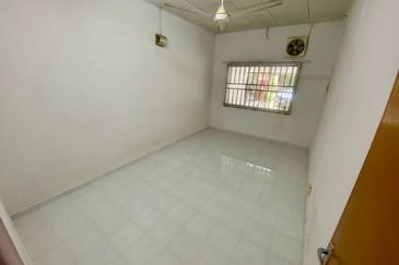 Taman Sri Hijau ( New Green Park )