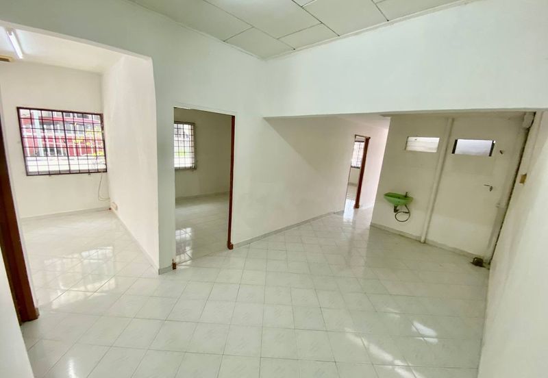 Taman Sri Hijau ( New Green Park )