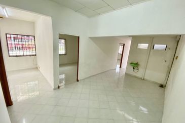 Taman Sri Hijau ( New Green Park )