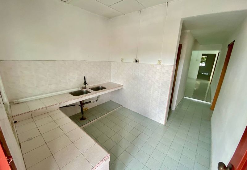 Taman Sri Hijau ( New Green Park )