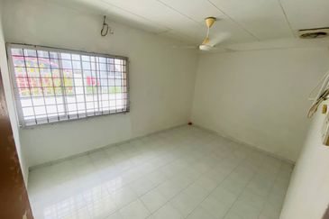 Taman Sri Hijau ( New Green Park )