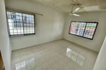 Taman Sri Hijau ( New Green Park )