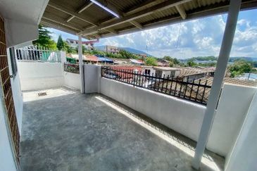 Taman Sri Hijau ( New Green Park )