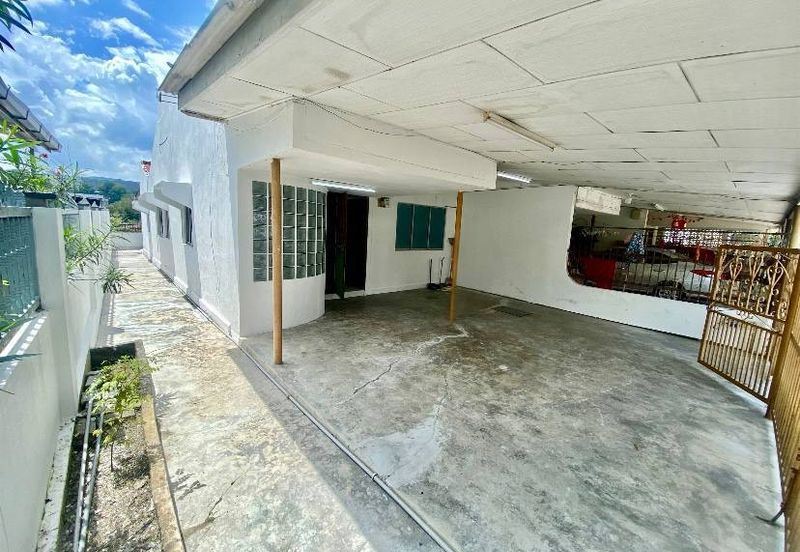 Taman Sri Hijau ( New Green Park )