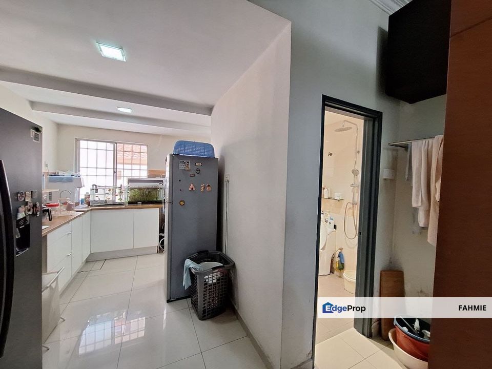 Freehold. Non bumi lot. Taman Bukit Subang. Shah Alam. , Selangor, Shah Alam