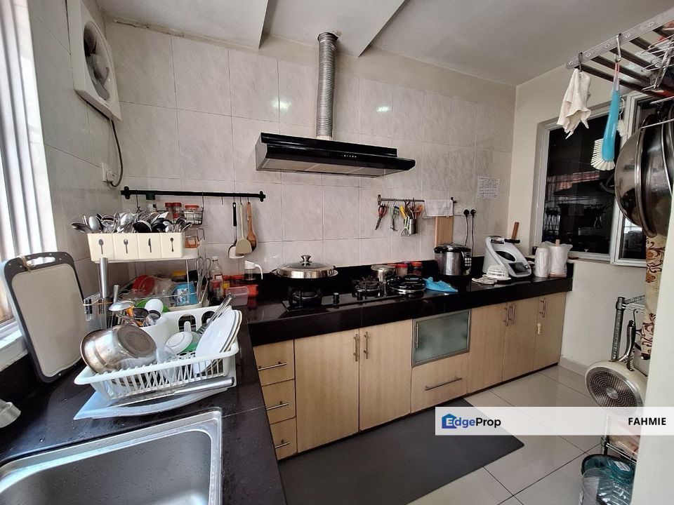 Freehold. Non bumi lot. Taman Bukit Subang. Shah Alam. , Selangor, Shah Alam