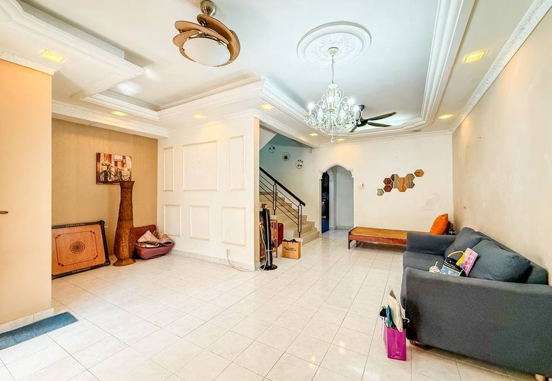 Jalan Spektrum U16 @ Taman Bukit Subang