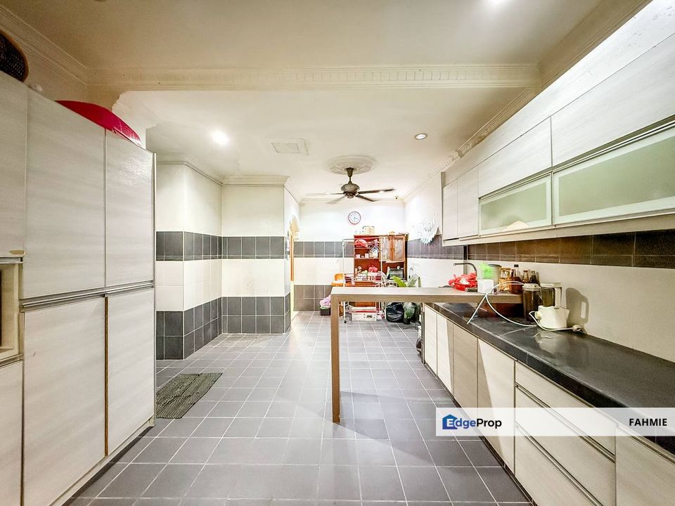 Murah. Freehold. Taman Bukit Subang. Shah Alam. , Selangor, Shah Alam