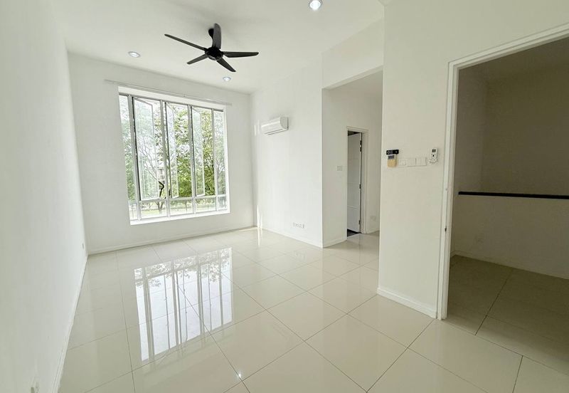 Fairfield Residences, Tropicana Heights