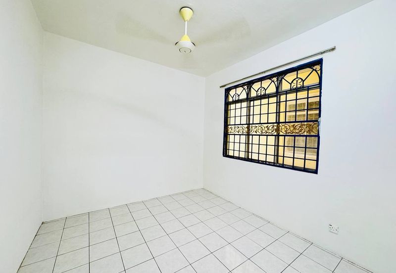 PV3 Platinum Hill Condominium