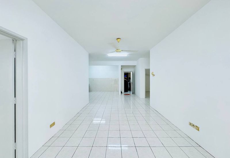 PV3 Platinum Hill Condominium