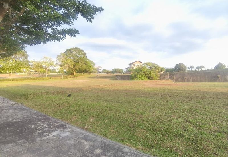 Perdana Hills ( Presint 11 )