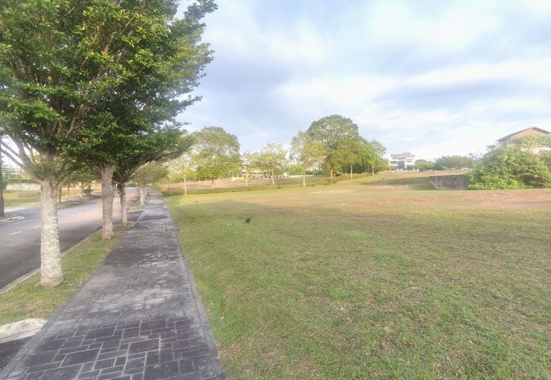 Perdana Hills ( Presint 11 )