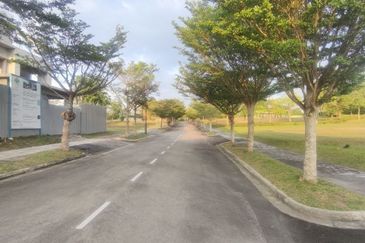 Perdana Hills ( Presint 11 )