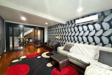 Bangi Lakehill Villas