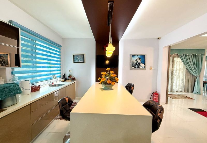 Bangi Lakehill Villas