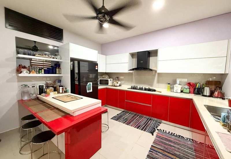 Bangi Lakehill Villas