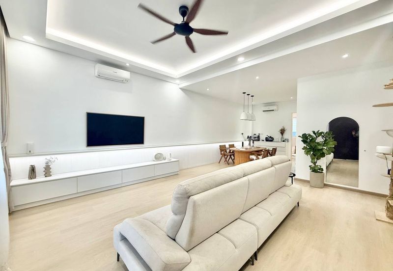 Ebonylane @ Eco Forest