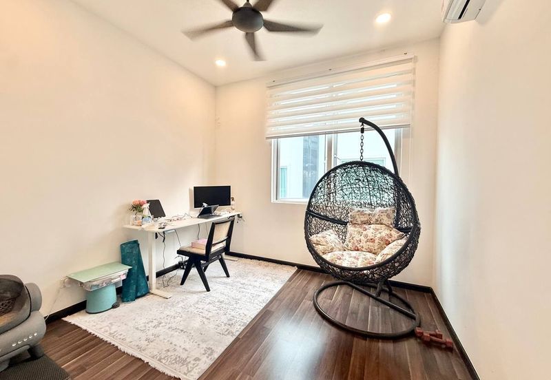 Ebonylane @ Eco Forest