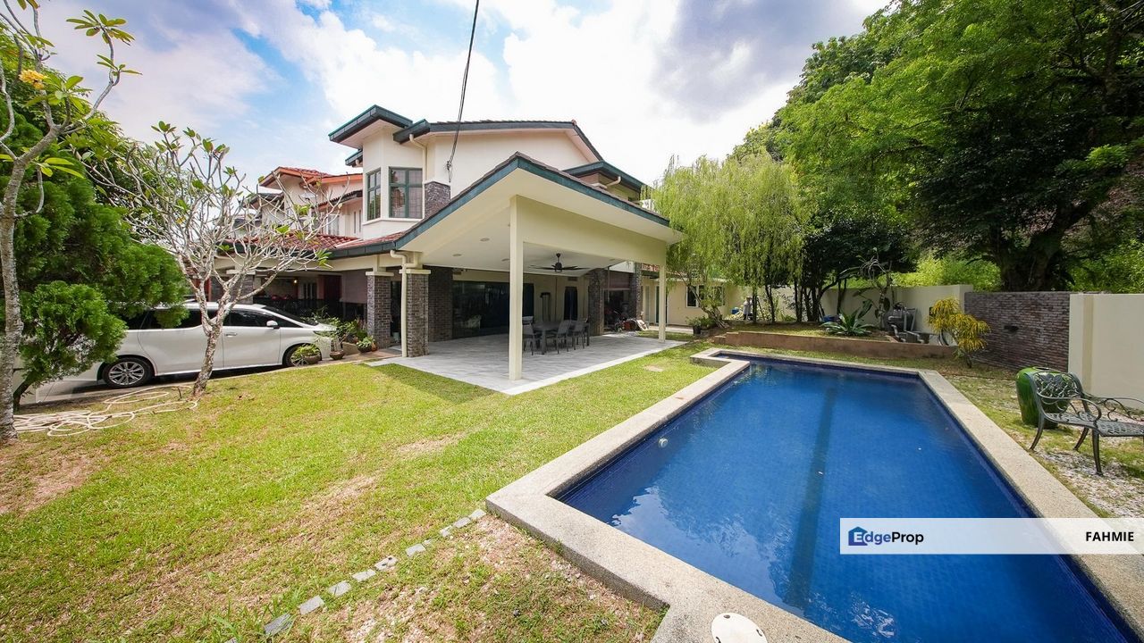 Corner lot. Fully renovated with private pool. Tropicana Indah. Petaling Jaya. , Selangor, Tropicana