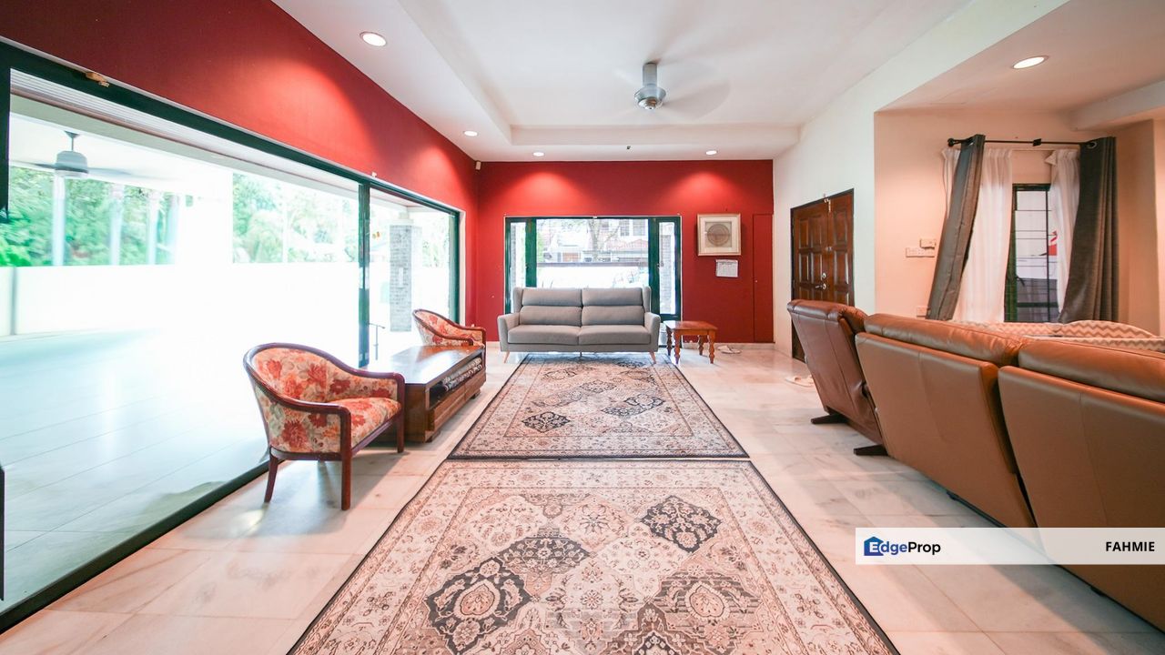 Corner lot. Fully renovated with private pool. Tropicana Indah. Petaling Jaya. , Selangor, Tropicana