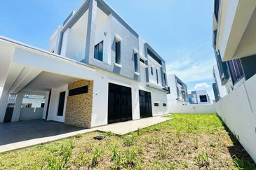 Casa Sutra, Alam Nusantara