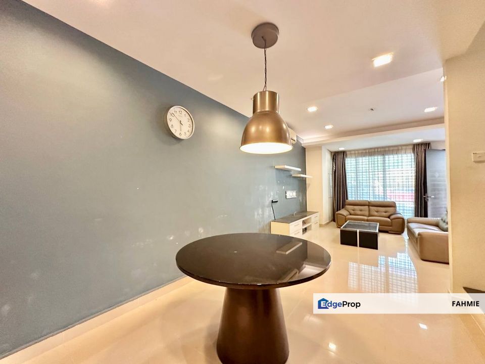 Fully renovated. Non bumi lot. Riana Ukay. Ulu Kelang. , Selangor, Ulu Kelang