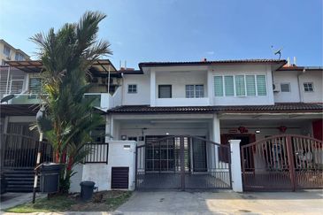 â Taman Pinggiran Indah