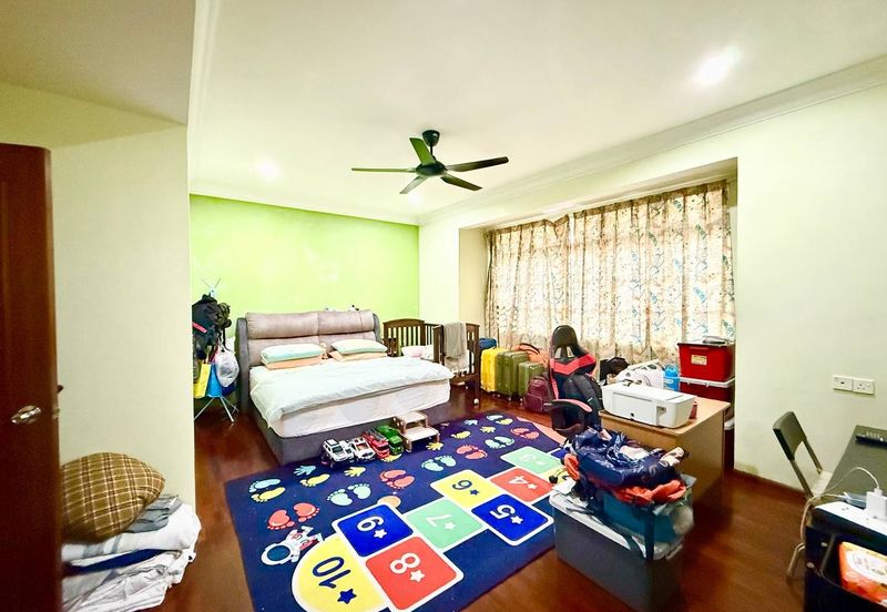 Perdana Lakeview East