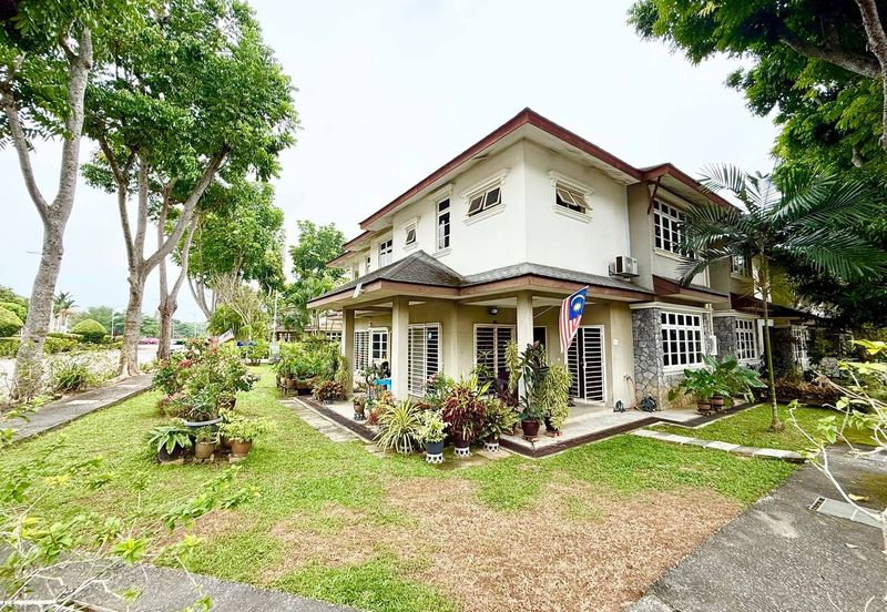 Perdana Lakeview East