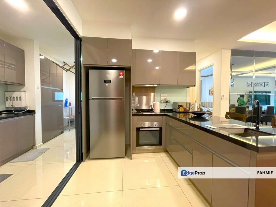 Fully renovated. Forest view. 3 parking lots. Kaleidoscope Residensi. Setiawangsa. , Kuala Lumpur, Wangsa Maju