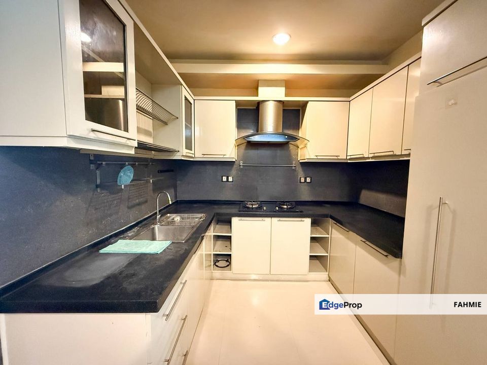 Not facing other house. Fully renovated. Freehold. Datuk Sulaiman. TTDI. , Kuala Lumpur, Taman Tun Dr Ismail