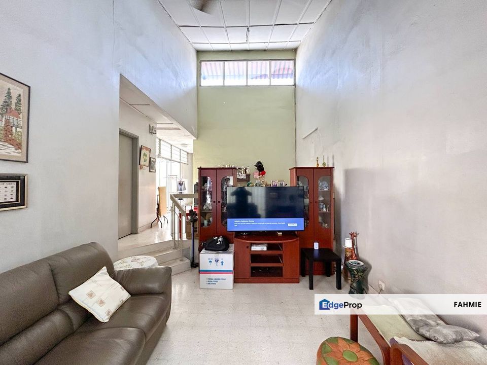 Freehold. Burhanuddin Helmi. TTDI. , Kuala Lumpur, Taman Tun Dr Ismail