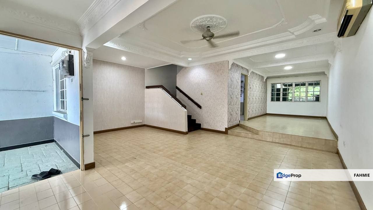 Tak mengadap rumah lain. Taman TAR. Ampang. , Selangor, Ampang