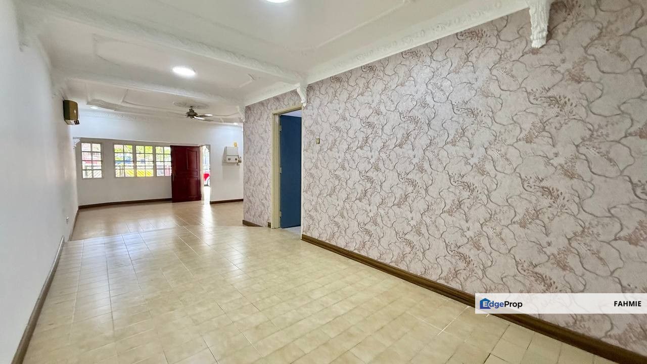 Tak mengadap rumah lain. Taman TAR. Ampang. , Selangor, Ampang