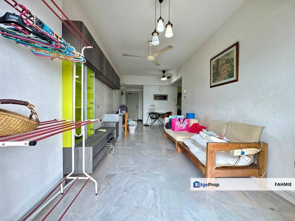 Fully renovated. Freehold. Gardenia Court. Gombak. , Selangor, Gombak