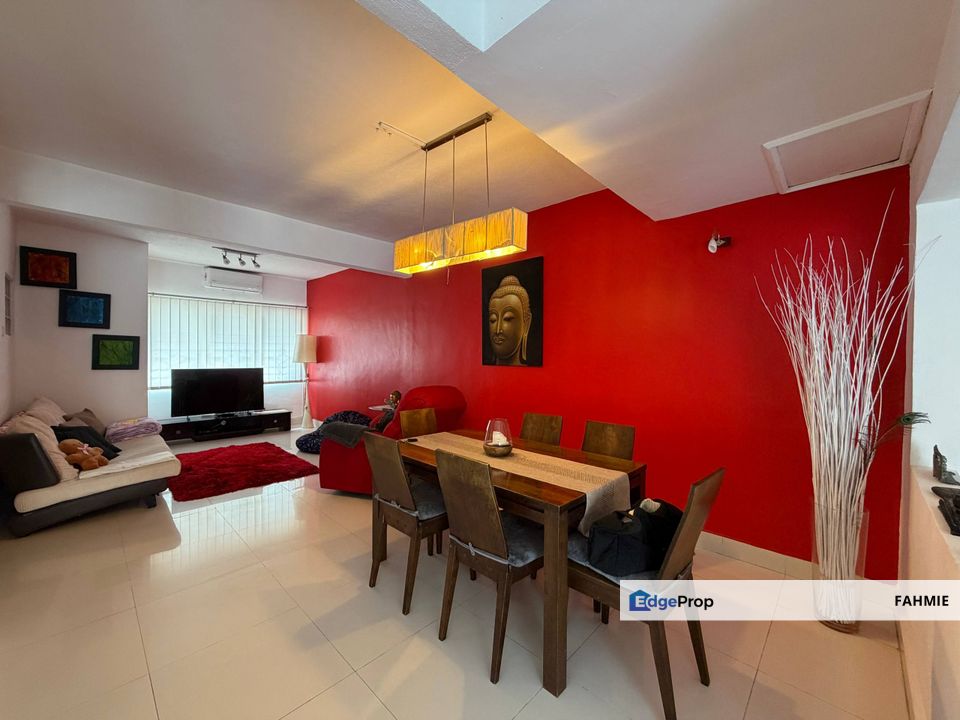 Fully renovated. Freehold. Taman Pinggiran Ukay. Ampang., Selangor, Ulu Kelang