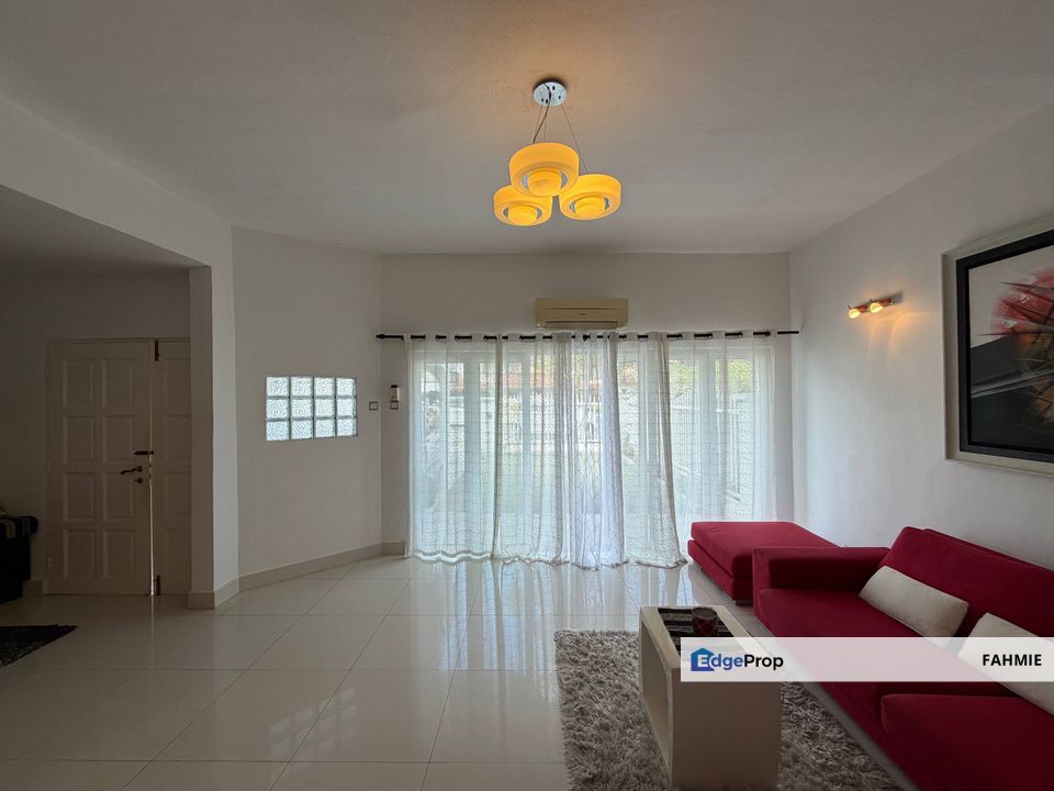 Fully renovated. Freehold. Taman Pinggiran Ukay. Ampang., Selangor, Ulu Kelang