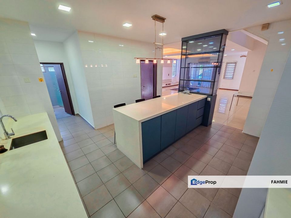 Fully renovated. Freehold. Taman Kajang Impian. Kajang. , Selangor, Kajang