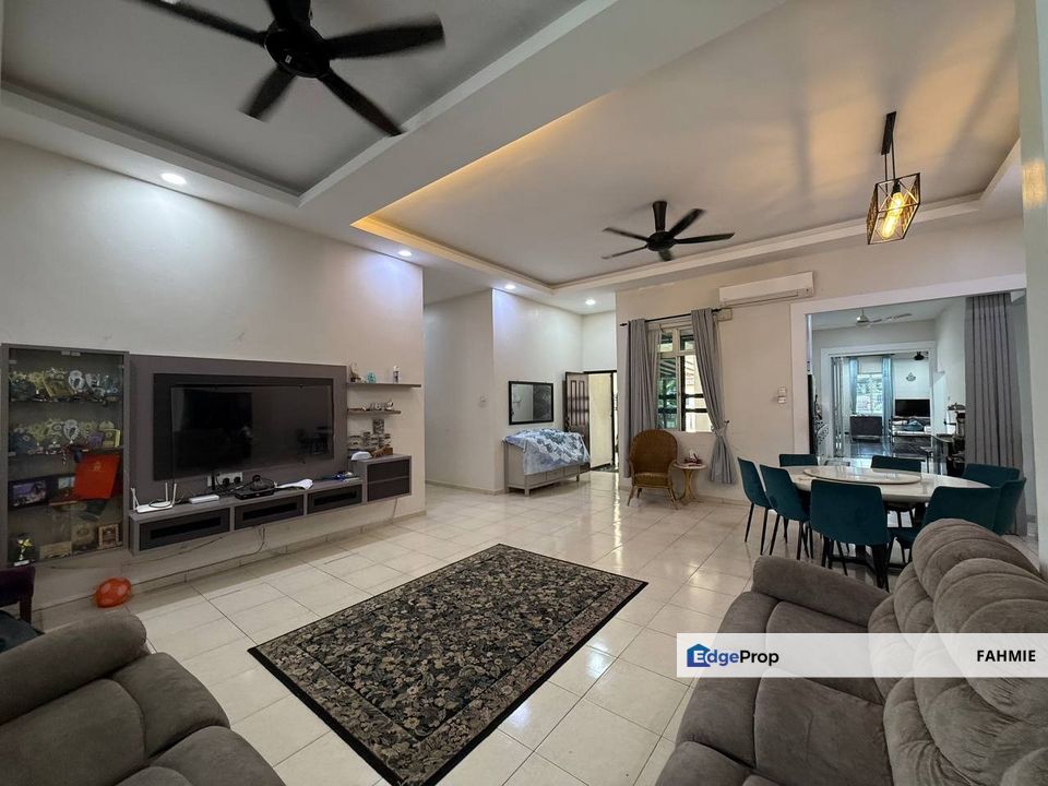 Freehold. Tanah luas 10,010 sqft. Idaman Villa. Bandar Sri Sendayan. Seremban. , Negeri Sembilan, Seremban