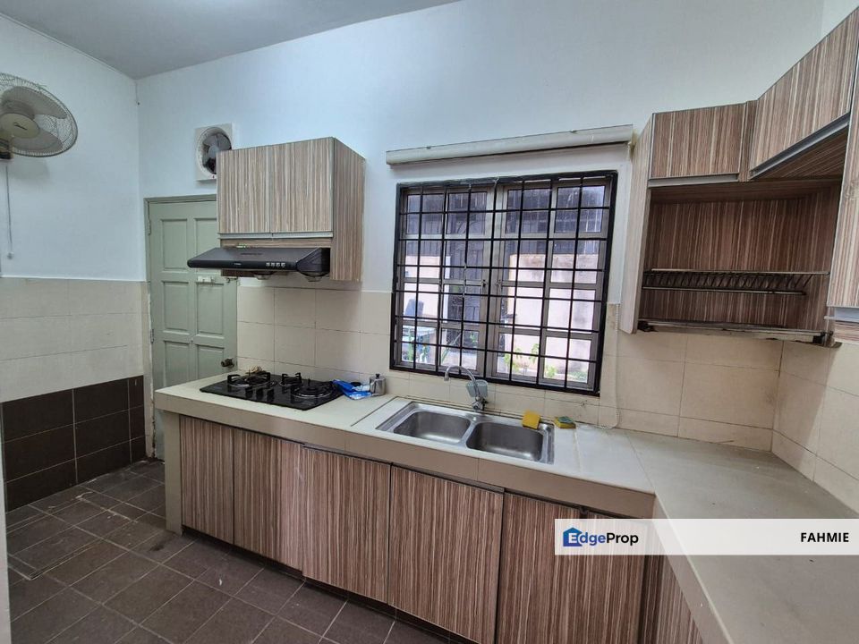 Freehold. Land area 18x55. Fasa 7. Taman Sri Gombak. Batu Caves. , Selangor, Batu Caves 