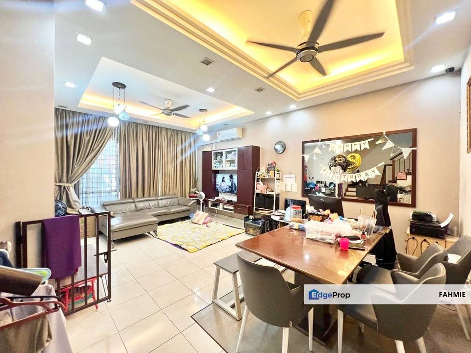 Fully renovated. Freehold. Ilham 2. Setia Alam Sari. Bangi. , Selangor, Kajang