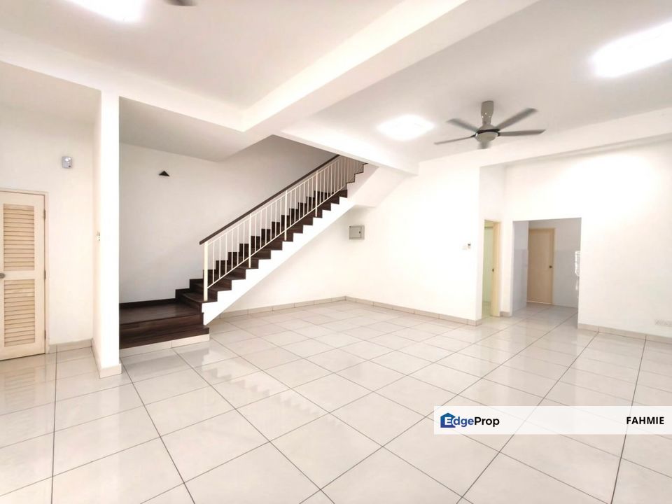 Paling murah. Tak mengadap rumah lain. Freehold. Non bumi lot. Laman Azalea. Nilai Impian. Nilai. , Negeri Sembilan, Seremban