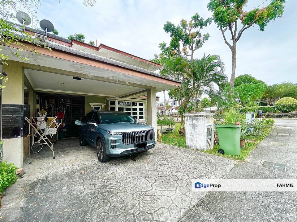 Corner lot. Freehold. Serenity Garden Homes. Perdana Lakeview East. Cyberjaya. , Selangor, Cyberjaya