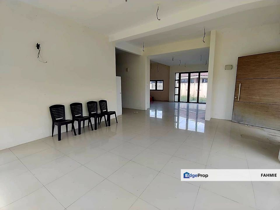 Freehold. Banyan Close. Bandar Bukit Mahkota. Bangi. , Selangor, Bangi